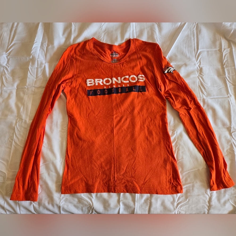 Womens Long Sleeve Denver Broncos Shirt, Small